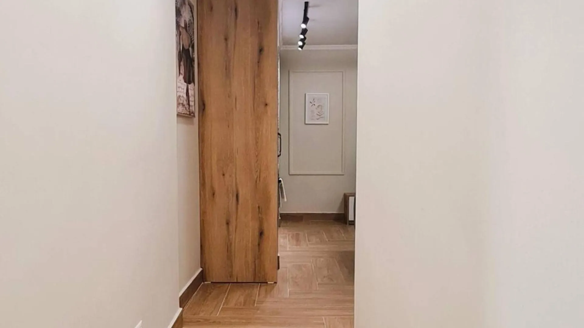 Well-Equipped Apartment In Tirane, Qarku I Tiranes, Albania 0*, Tirana Albania