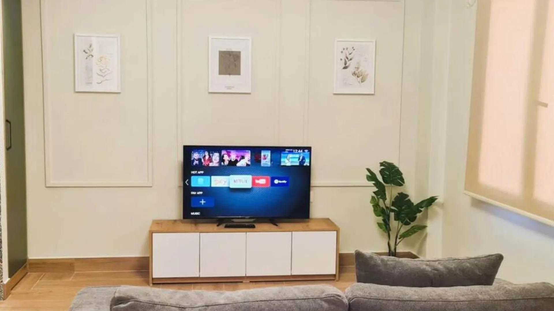 Well-Equipped Apartment In Tirane, Qarku I Tiranes, Albania 0*, Tirana Albania